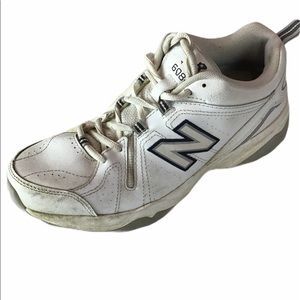 New Balance 608v4 Women’s shoe Sz 9 White